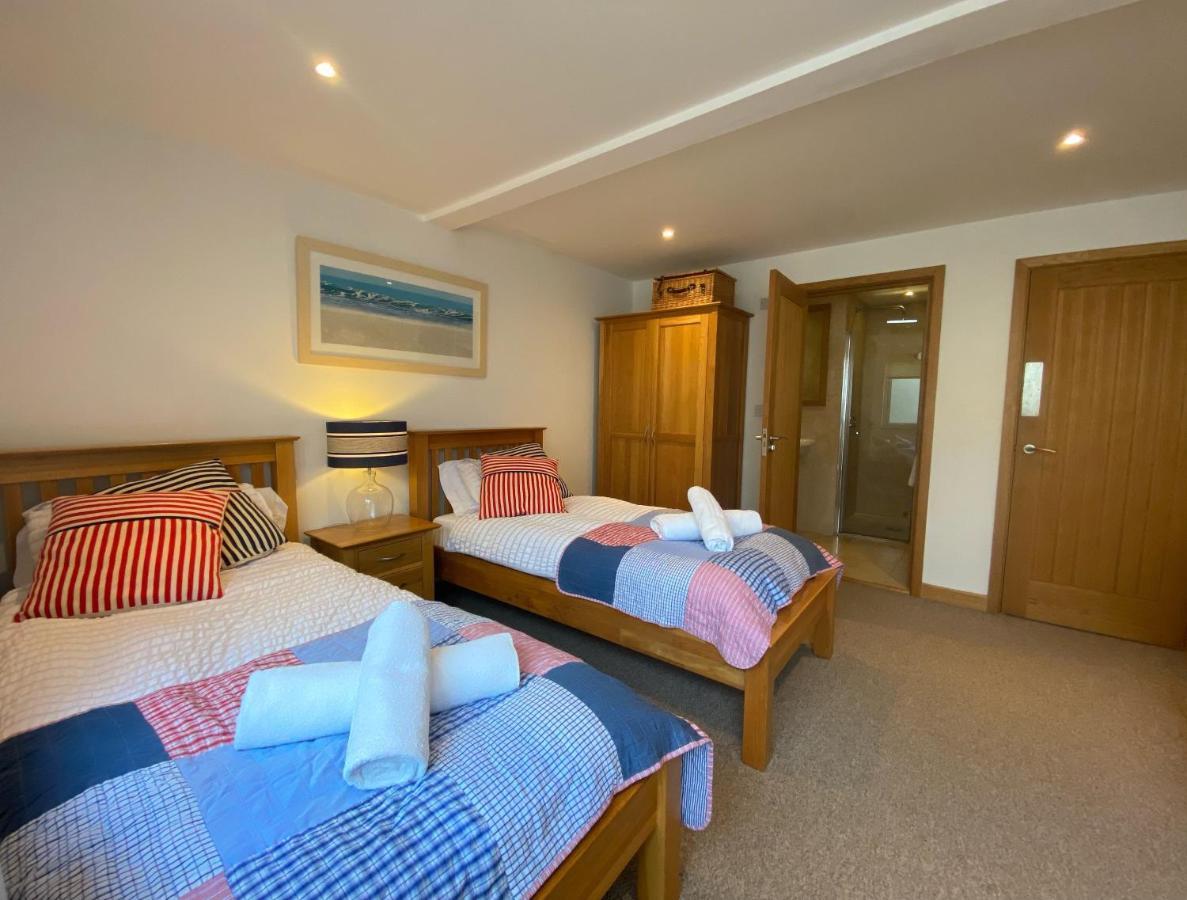 Ohana House - Unbeatable Location - Uk's Beaches Hébergement de vacances *